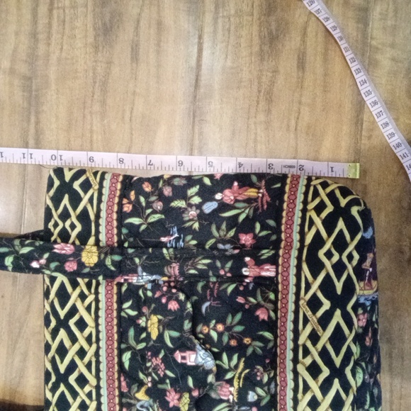 Vera Bradley Shoulder Bag - Picture 7 of 8